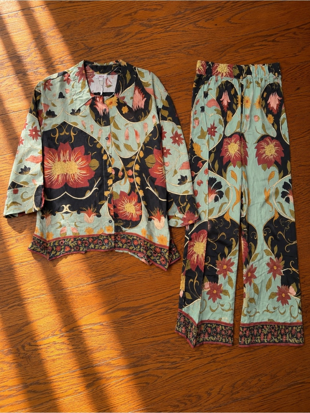 Niza Silk-Blend Womens Floral Print Pantsuit Set in Mint and Black Sz XL NWT